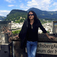  Yesterday, being a 'culture vulture' in Salzburg... #mozart #rockmeamadeus 